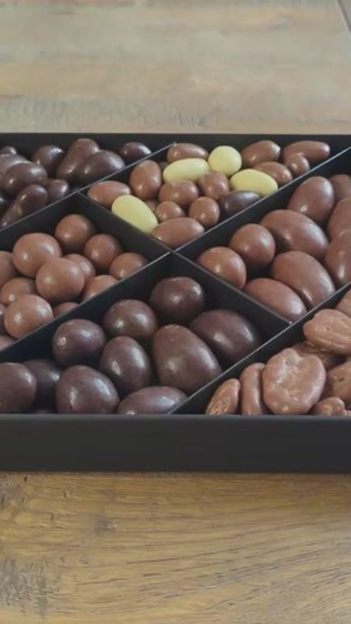CHOCOLATE NUT PLATTER UNBOXING