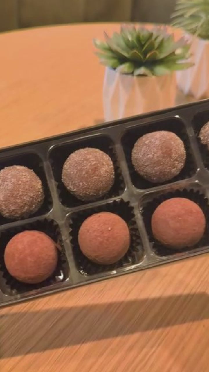 Petite Chocolate Box with Caramel Chocolates