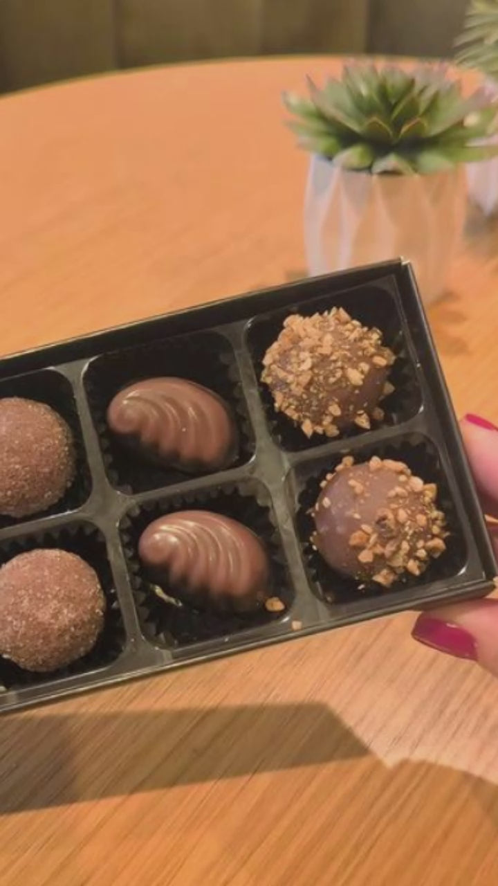 Milk Petite Chocolate Box 