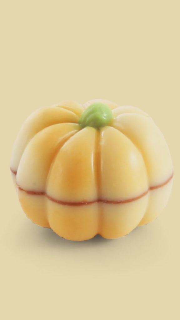 CHOCOLATE PRALINE PUMPKINS